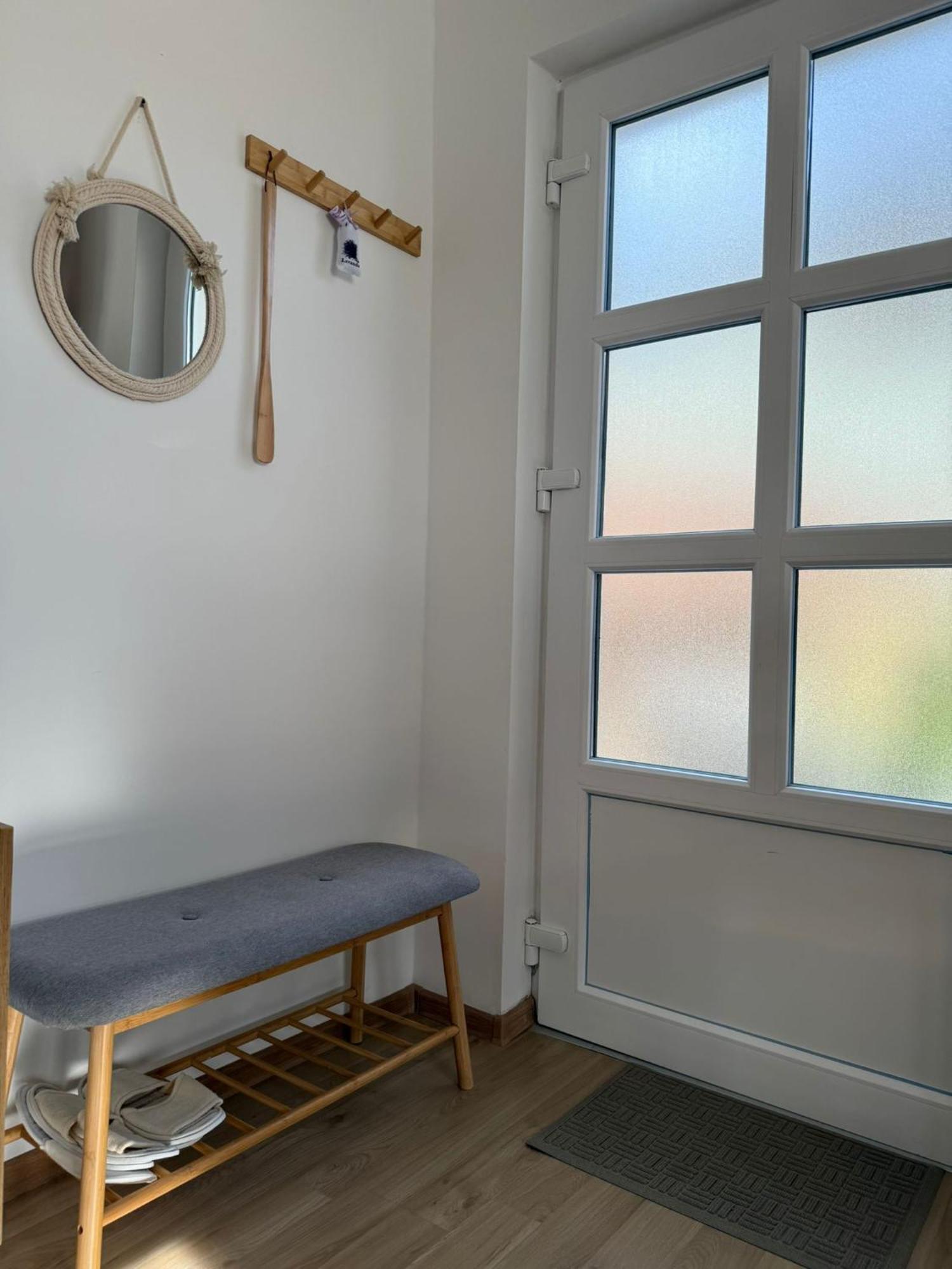 Apartment 528 *
